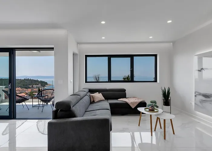 Luxury Seaview Dzenan