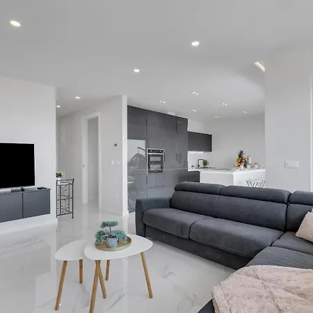 Luxury Seaview Dzenan Appartement *